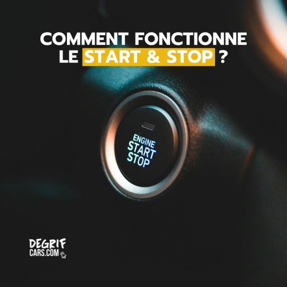 Voiture équipée du système Start & Stop au niveau du tableau de bord à côté du volant à l'arrêt à un feu rouge en milieu urbain.