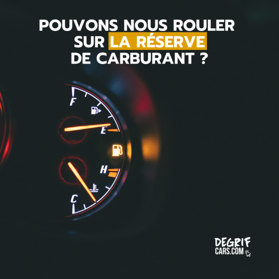Voyant carburant qui s'allume en montrant la réserve de carburant